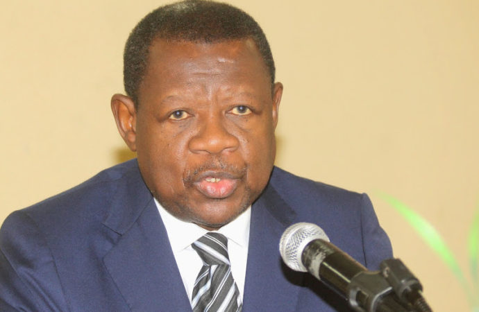 Pagaille au sein du FCC : Lambert Mende cite Basile Olongo parmi ses détracteurs à l’élection du gouverneur au Sankuru