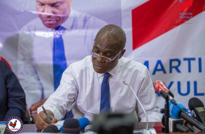« Ceux qui lorgnent la posture du porte-parole de l’opposition sont en quête d’un repositionnement », tranche l’ECiDé de Martin Fayulu