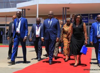 Visite de Félix Tshisekedi en Namibie : le ministre des Congolais de l’étranger Emmanuel Ilunga le grand absent