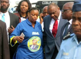 RDC : malgré les critiques, JP Bemba décide de reconduire Eve Bazaiba au poste de Secrétaire Générale du MLC   