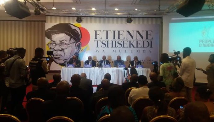 Obsèques d’Étienne Tshisekedi : les invitations ont été envoyées à tous les 500 députés nationaux y compris à Martin Fayulu (comité d’organisation)