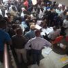Obsèques d’Étienne Tshisekedi : un monstre engouement de journalistes au stade des martyrs pour les accréditations