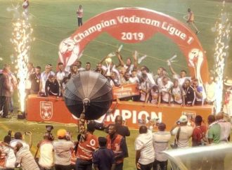 Vodacom Ligue 1 : le TP Mazembe remporte son match contre Renaissance et soulève le trophée