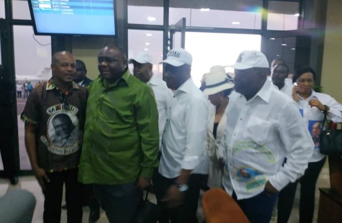 RDC : JP Bemba est arrivé à Kinshasa, le meeting fixé à 14h