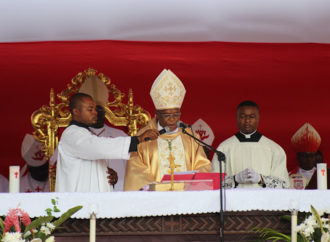 RDC : Mgr Fridolin Ambongo rappelle le « testament » d’Etienne Tshisekedi à Félix Tshisekedi