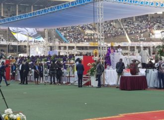 RDC : Mgr Fridolin Ambongo invite Félix Tshisekedi à parachever l’idéal de son père pour le bien-être du peuple