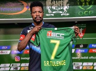 Affaire Ricky Tulenge :«le Difaa Hassani El Jadida a un contrat professionnel de 4 ans avec le joueur »(La direction du club Marocain )