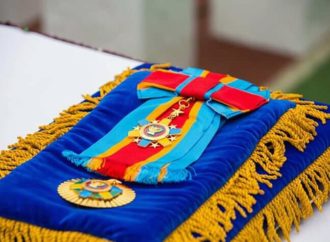 RDC : Etienne Tshisekedi élevé au titre de Grand cordon dans l’ordre national Héros Nationaux Kabila-Lumuba (Officiel)