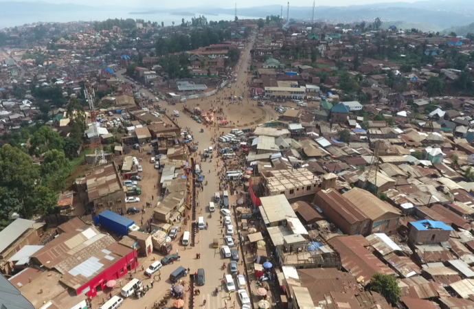 Incendie à Bukavu : Félix Tshisekedi compatit avec les victimes du drame