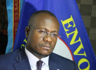 Élections des sénateurs et gouverneurs : Delly Sessanga souhaite que la constitution soit révisée