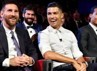 au-delà de leur rivalité sur terrain, Cristiano Ronaldo invite Lionel Messi à dîner !