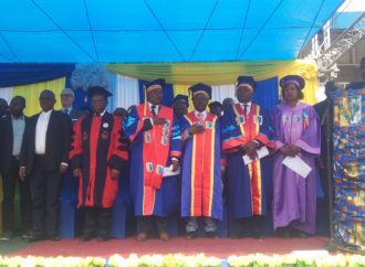 Kinshasa- collation des grades académiques à l’ISC : DG Mbangala encourage les finalistes à cultiver l’excellence