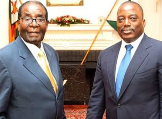 Décès de Mugabe : Joseph Kabila garde « le souvenir d’un digne Fils de l’Afrique qui a volé au secours en faveur de la RDC, alors victime d’une agression extérieure »