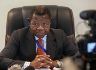 RDC: Lambert Mende salue la position de Félix Tshisekedi sur l’assouplissement de sanctions euro-américaines