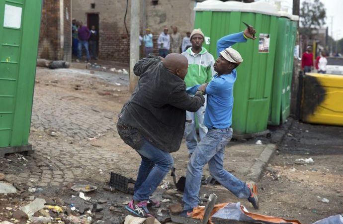 Violences xénophobes : l’ambassade de la RDC à Pretoria demande qu’une description des faits soit faite 