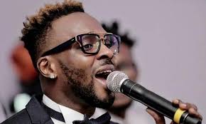 Affaire Sextape : la Police lance un mandat d’arrêt contre le chanteur congolais Héritier Watanabe