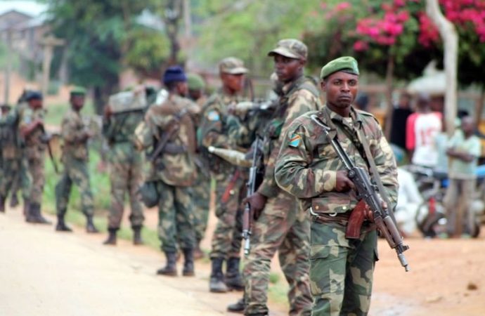 État de siège en Ituri: 8 officiers FARDC et un de la Police arrêtés pour détournement de fonds alloués aux opérations militaires