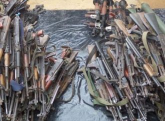 Nord-Kivu : une soixantaine de miliciens Maï-Maï se sont rendu avec 14 armes de guerre