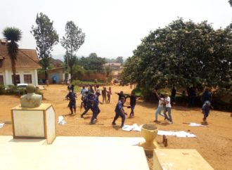 Butembo : des manifestants de la LUCHA battu à coups de fouets par les éléments de la police devant la mairie