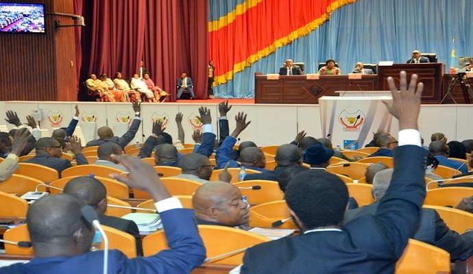 RDC-Rentrée parlementaire : le gouvernement de l’union sacrée pas toujours connu, qu’est ce qui bloque ?