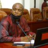 Covid-19 à Kinshasa : « une amende de 5000 FC pour celui qui sera surpris sans masque dans un lieu public », annonce Gentiny Ngobila