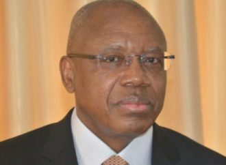 RDC- Mandat de comparution : l’ex ministre des finances Henry Yav attendu ce jeudi au parquet général près la Cour d’Appel de Kinshasa/Gombe
