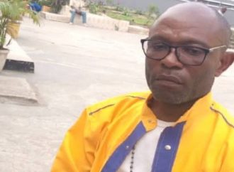 Kinshasa :  Papy Okata de l’UNC remis en liberté après 4 mois de détention à Makala