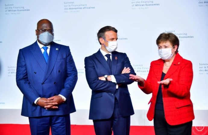 Sommet France-Afrique : Félix Tshisekedi salue l’aide de 100 milliards USD pour lancer la lutte contre les conséquences du Covid19 sur les économies africaines