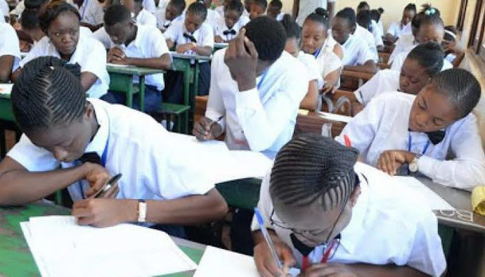 Sud-Kivu: 35.999 élèves finalistes attendus ce lundi aux épreuves hors-session de l’Examen d’État