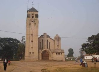 RDC: l’évêque de Mbuji-Mayi condamne  le vol des objets sacrés dans quelques paroisses catholique au Kasaï-oriental