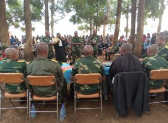 Sud-Kivu : un lieutenant-colonel poursuivi pour « perte d’armes par négligence »