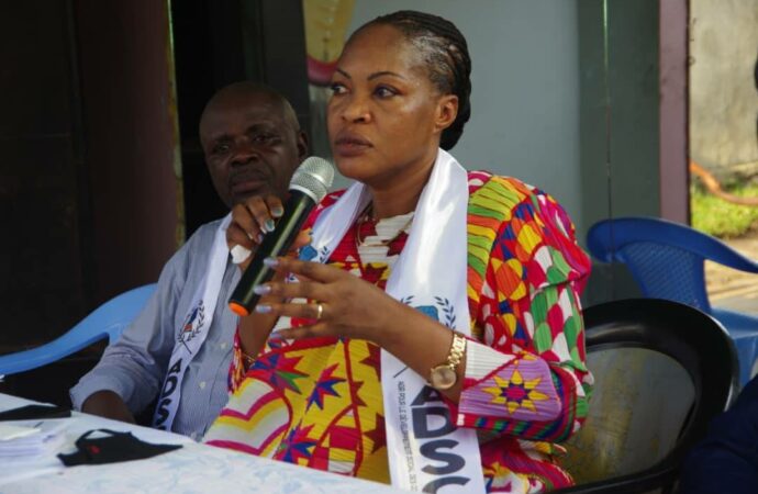 À Kimbuala, Sylvie Owanga communie avec sa base de l’ADSC
