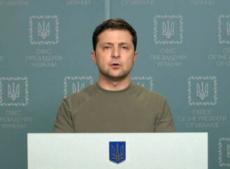Guerre en Ukraine : « Nous ne déposerons pas les armes », déclare le président ukrainien