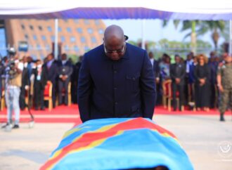 Hommage à Lumumba: les drapeaux congolais en berne