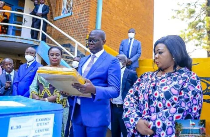 Haut-Katanga : Jacques Kyabula lance les épreuves de l’examen d’Etat au lycée Kyondo