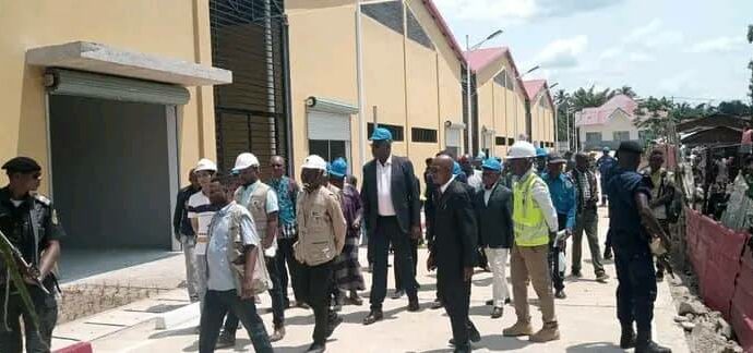 KASAÏ : Dieudonné Pieme a inspecté les travaux de construction du marché moderne à Tshikapa