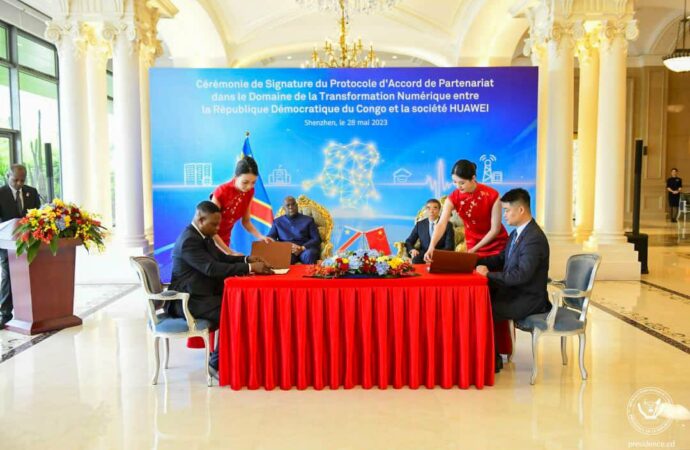 Numérique : la RDC signe un protocole d’accord avec la firme Huawei