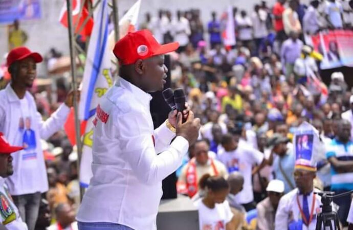 À Kananga, l’UNC Billy Kambale vante le bilan de Tshisekedi